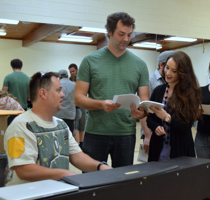 Kurt, Beast, Erica singing
