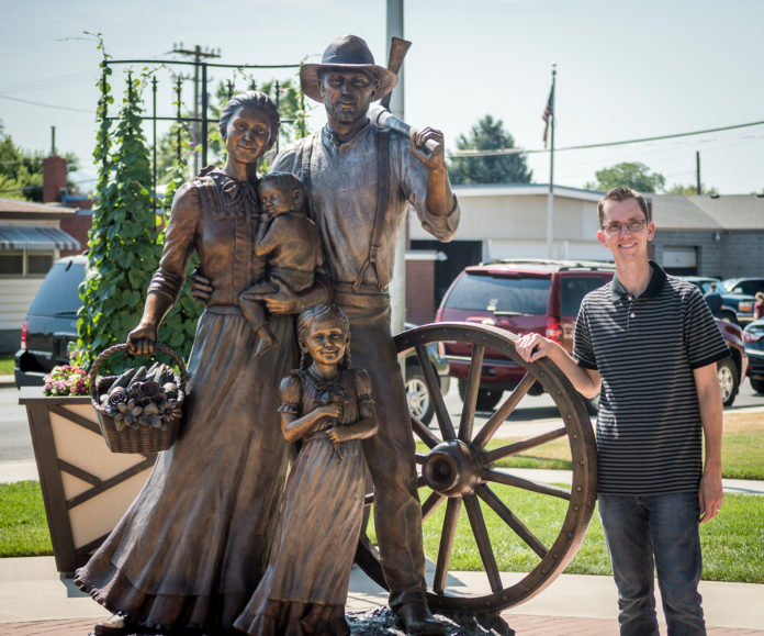 Pioneer Statue with Scott Streadback