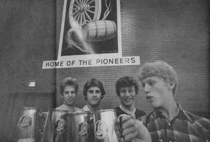 clinking mugs